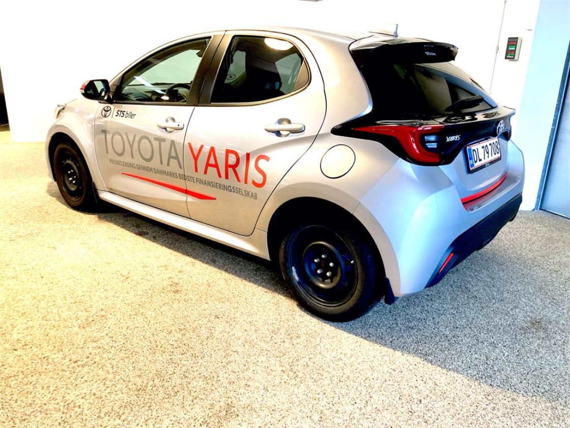 Toyota Yaris 1,5 VVT-I Active Technology & Design 125HK 5d 6g